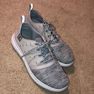 Gray/White Men’s Under Amour Shoes